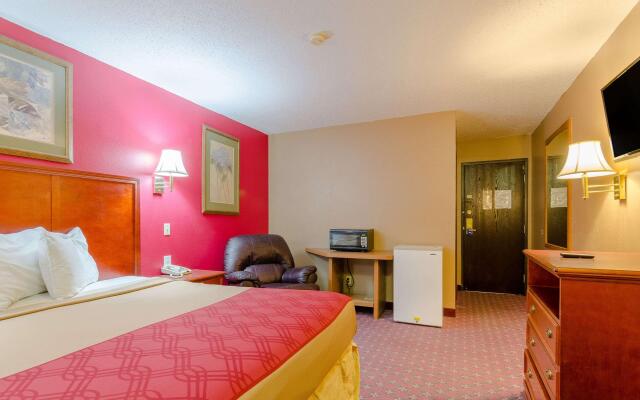 Rodeway Inn Mitchell