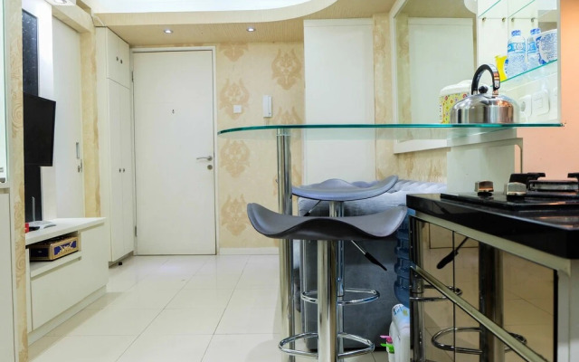 Compact 2BR Bassura City Apartment