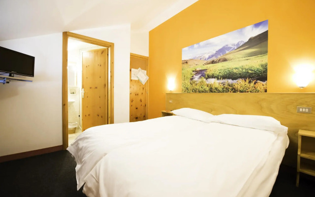 Hotel Teola