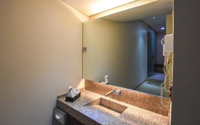 Hotel & Suites Ferri
