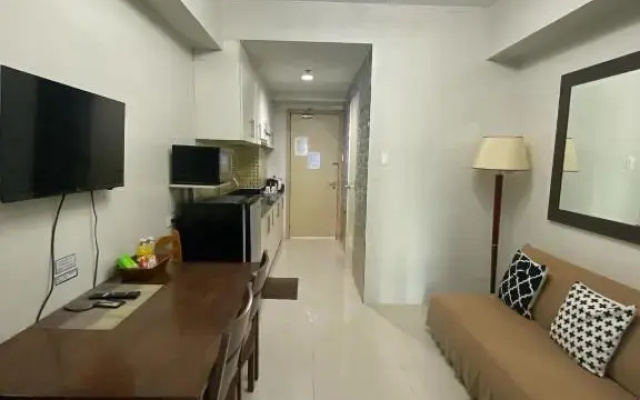 Sea Residences Antonio’s Staycation