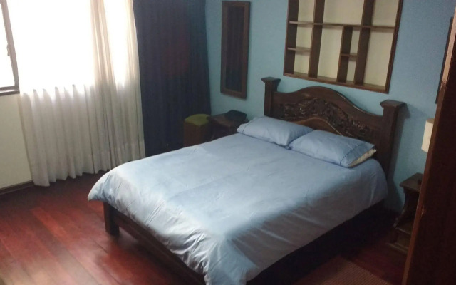 Mad Nomad Hostel