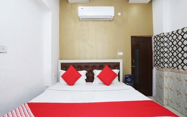 Tripathi Guest House by OYO Rooms