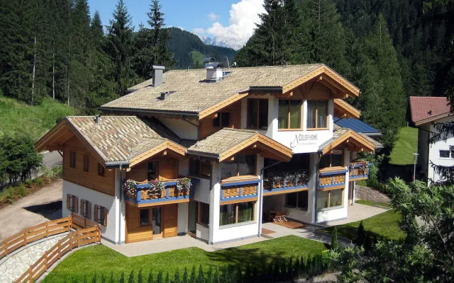 Color Home Suite Apartments