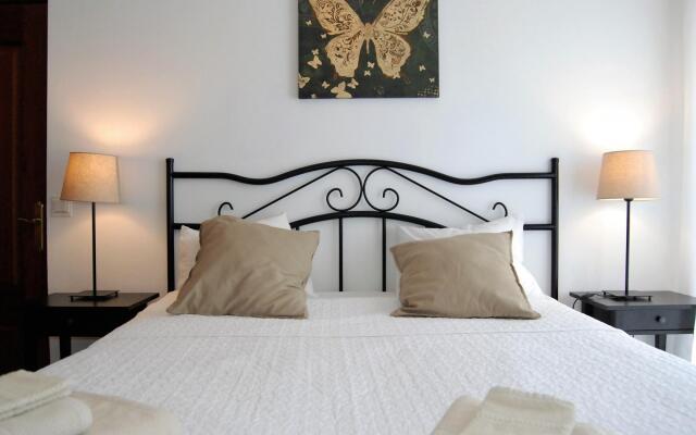 Villa Sandra Top Floor Escape