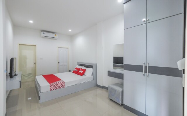 OYO 1159 K and K Apartment