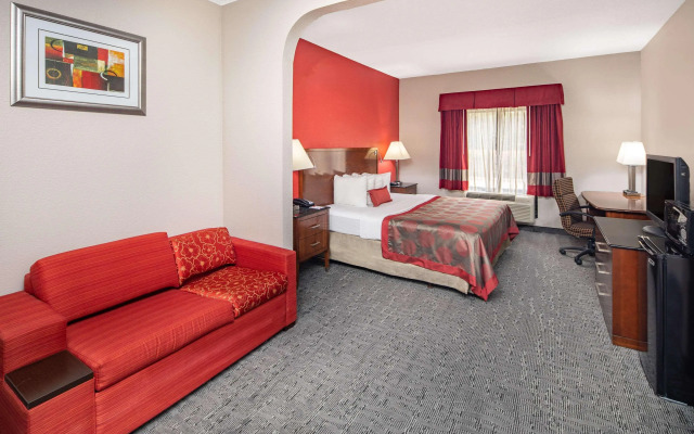 Ramada Limited Suites Alpharetta