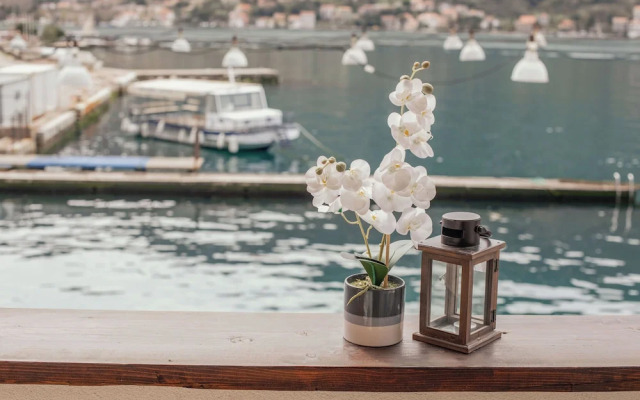 Step to Kotor Bay Guesthouse