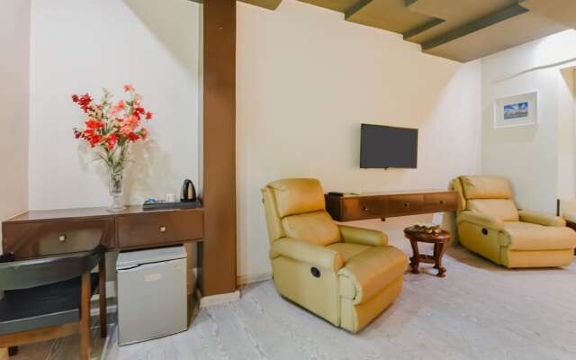 Home@b74 by OYO Rooms