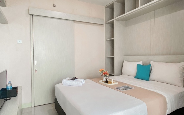 Warm And Minimalist 1Br Without Living Room Grand Kamala Lagoon Apartment – Guest Rooms – Bekasi