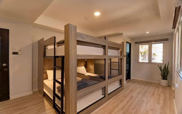 Thapae60 Mini Hotel