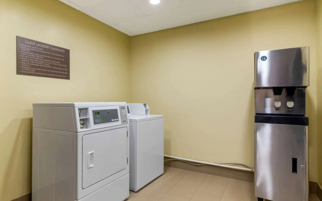 Comfort Inn & Suites Montgomery Eastchase