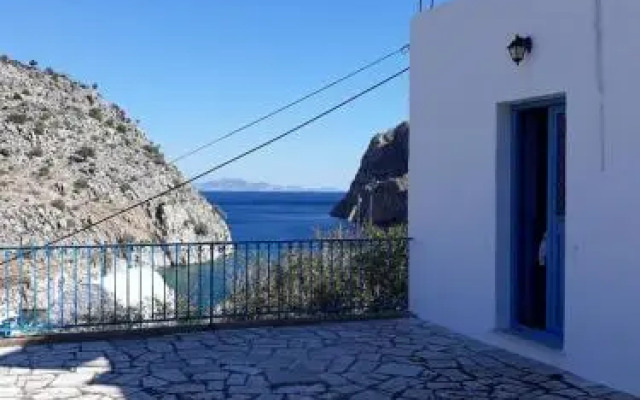 Pension Manolis