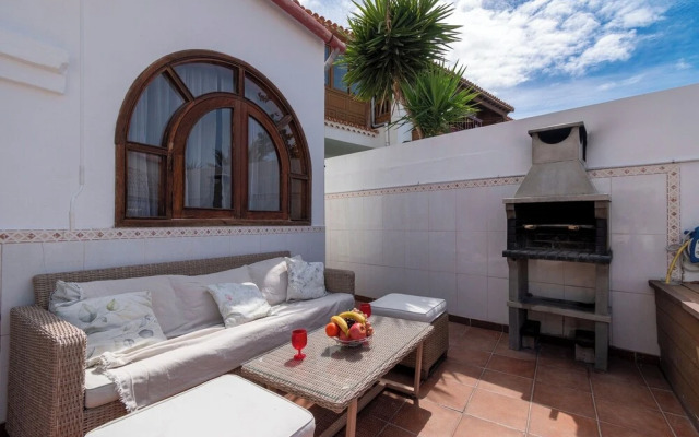 Villa Tricia 6 Bedroom Las Americas