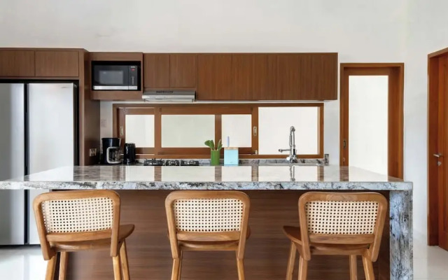 Villa Latima by Villa Finder