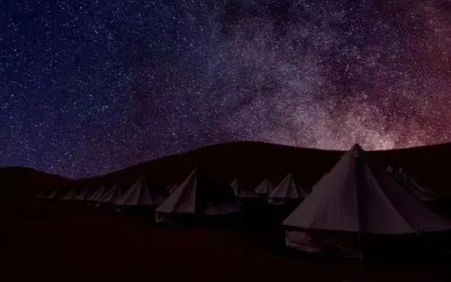 Zhongwei Daxing Night Desert Camp
