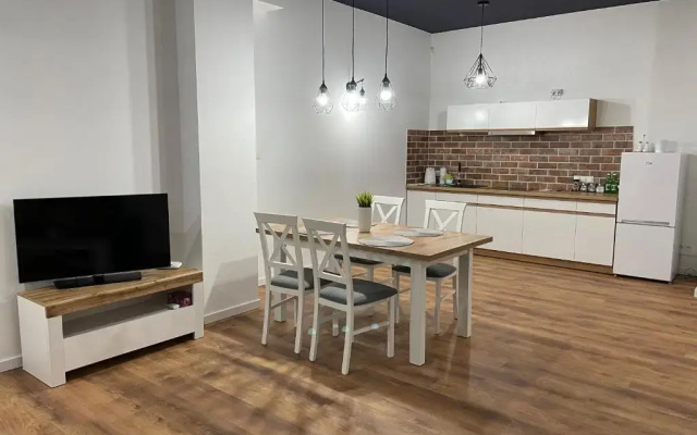 Apartament Rynek 13 z parkingiem - Centrum Bochni