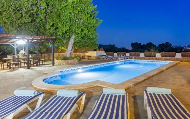 Villa Near Ibiza Town Sleeps 10 - Can Musson
