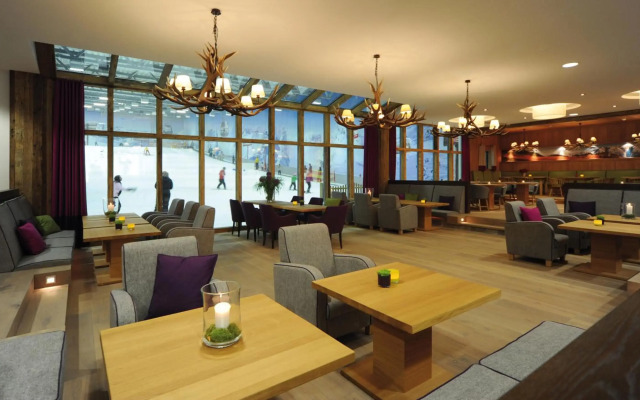 Hotel Fire & Ice