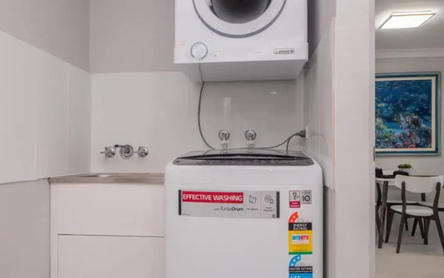 Chiswell Place Unit 7, 31 Warne Tce