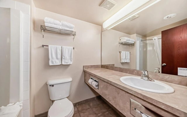 Best Western Grande Mountain Getaways & Hotel