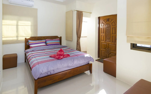 Ratana Villa - Pattaya Holiday House Walking Street