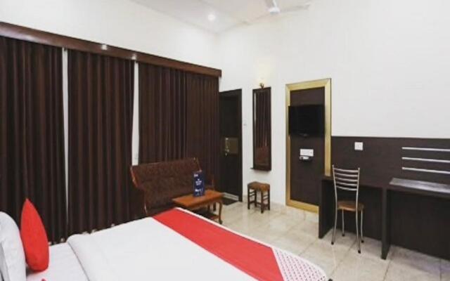 Hotel Navrang