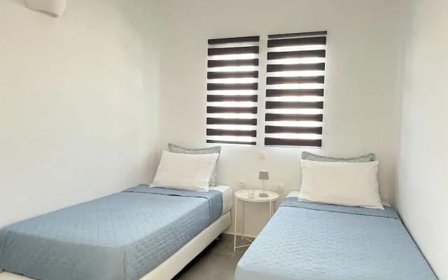 Alexander Suites