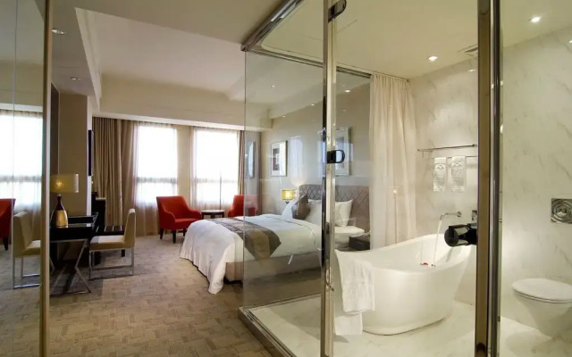 Justwin Grand Hotel