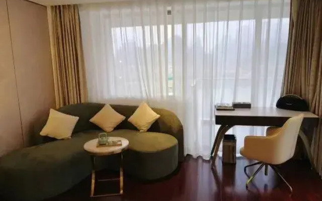 Rishi-Arcadia Hotel