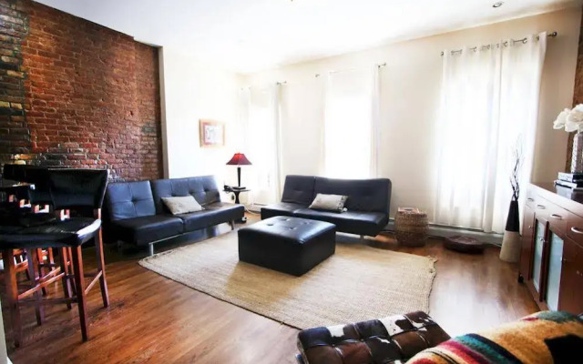 Luxury Suites Lenox Ave