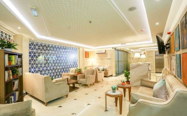 Oyyo Plaza Hotel Apartment