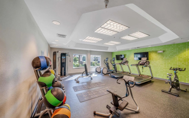 La Quinta Inn & Suites by Wyndham PCB Pier Park area