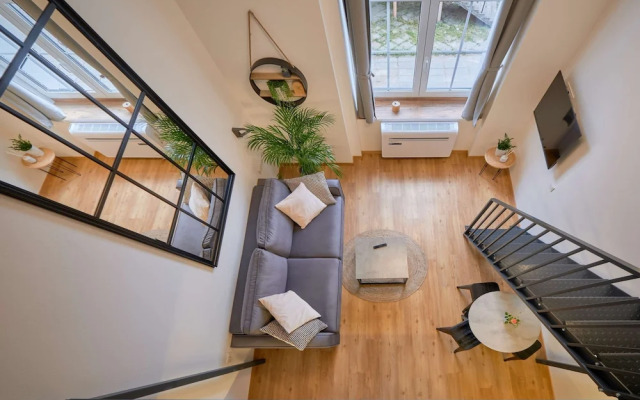Queen Barbora Central Lofts
