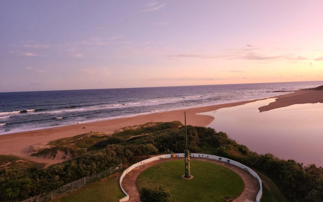 Beachside 3 bed apartment with stunning seaviews