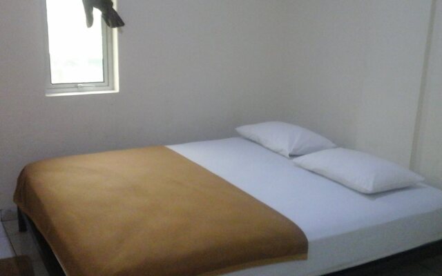 Hotel J8