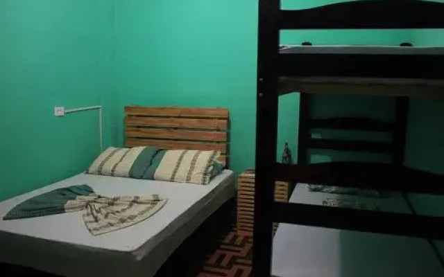 Tropicalista Hostel