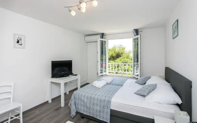 Apartment Tetepave