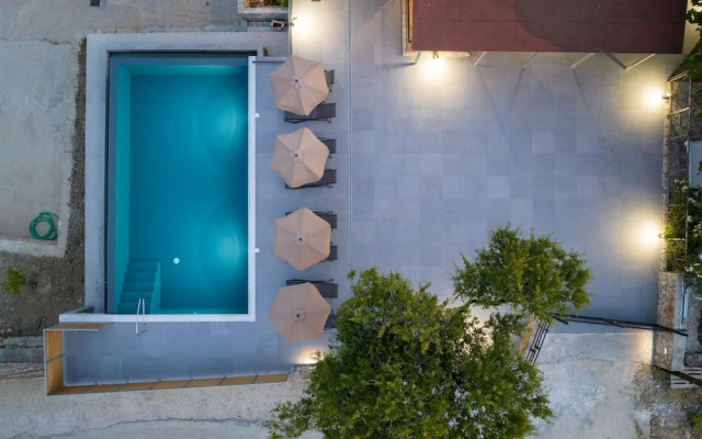 Iphigenia Apartments at Katelios