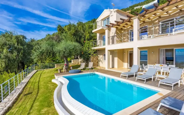 Villa Penelope With 4 Bedrooms and 3 Bathrooms