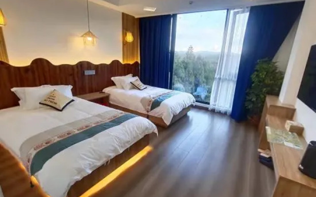 Baizhang Yijia Homestay