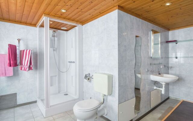 Spacious Holiday Home near Ski Area in Leogang