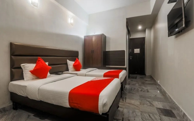 Hotel Starline by OYO Rooms