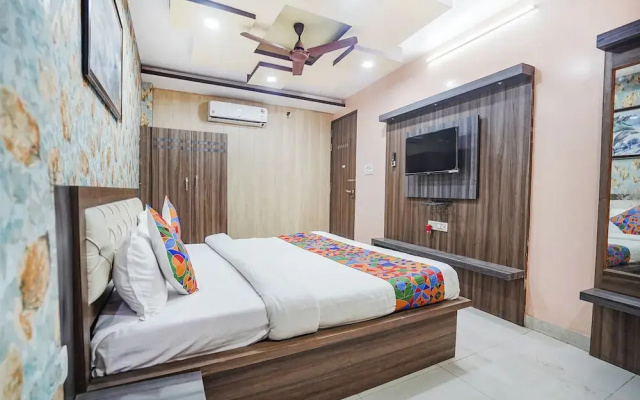 FabHotel Rameshwar Inn