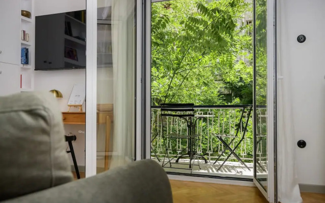 Luxurious & Stylish Kolonaki Haven