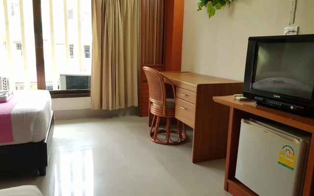 PoonSook Resident Hotel