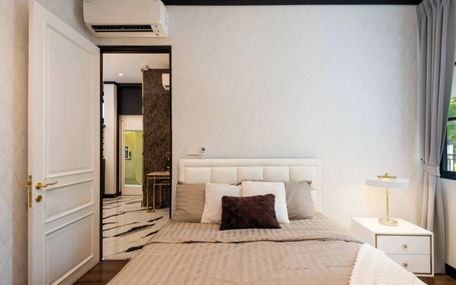Stylish 7beds Poolhouse With Cinema & Lift - 2min to BTS