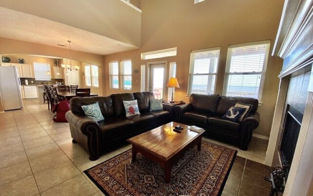 Janie's by RedAwning