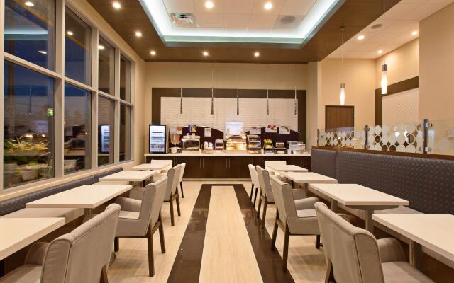 Hampton Inn by Hilton North Hollywood
