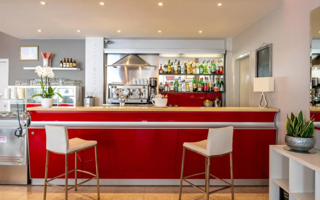 Doria Hotel